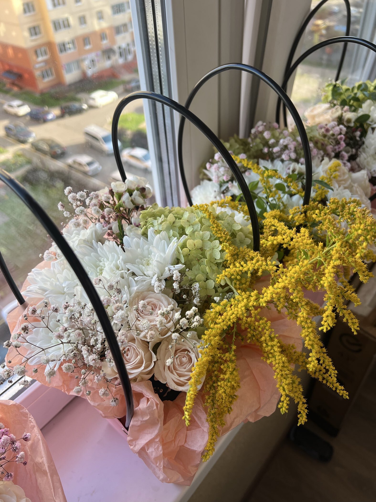 Фотография покупателя товара Сумка для цветов «Лиловая», влагостойкая, 17×17 - 11.5×11.5 - 20 см - Фото 3