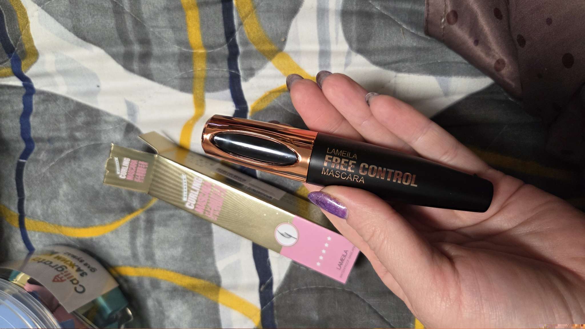 Фотография покупателя товара Тушь для ресниц Lameila, цвет черный, 9 мл (МИКС) - Фото 1