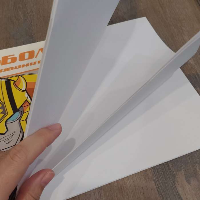 Фотография покупателя товара Альбом для рисования А4, 24 листа 100 г/м², на скрепке, «Трансформеры» - Фото 2