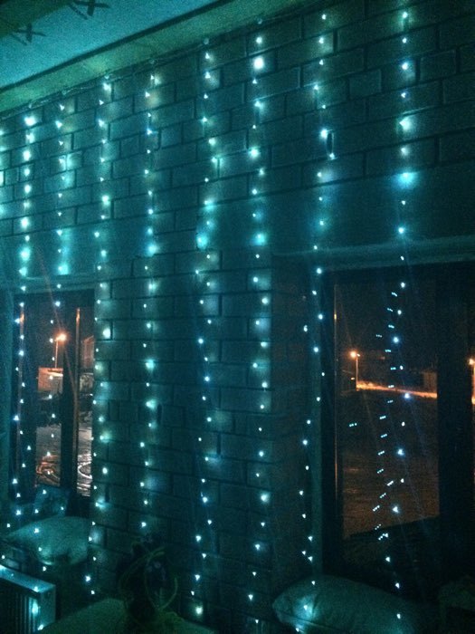 Фотография покупателя товара Гирлянда «Занавес» 2.8 × 3 м роса на крючках, с пультом, IP20, серебристая нить, 300 LED, свечение аквамарин, 8 режимов, USB - Фото 25