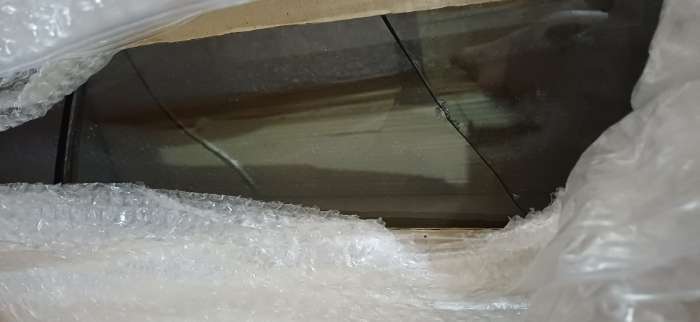 Фотография покупателя товара Аквариум «Прямоугольный» без крышки, 85 литров, 72×31×38 см - Фото 6