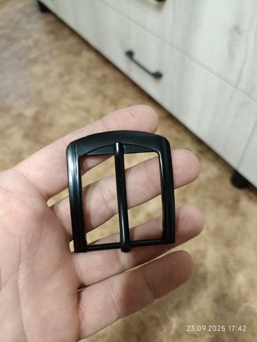 Фотография покупателя товара Пряжка для ремня, 6.3×5.5 см, 40 мм, цвет чёрный никель - Фото 1