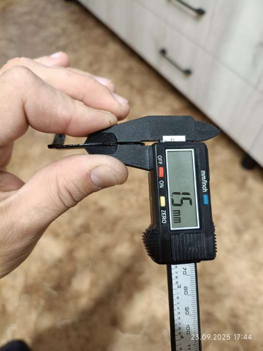 Фотография покупателя товара Пряжка для ремня, 6.3×5.5 см, 40 мм, цвет чёрный никель - Фото 3