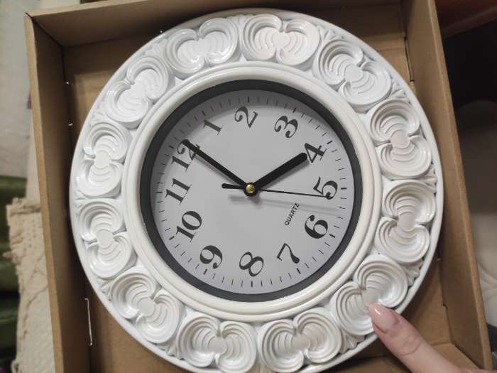 Фотография покупателя товара Часы настенные "Прага", d-26 см, циферблат 14.5 см, дискретный ход - Фото 1
