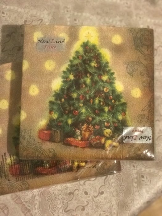 Фотография покупателя товара Салфетки бумажные Fresco, 33х33 см, 2 слоя, 20 шт, с рисунком "Новогодняя ель" - Фото 2