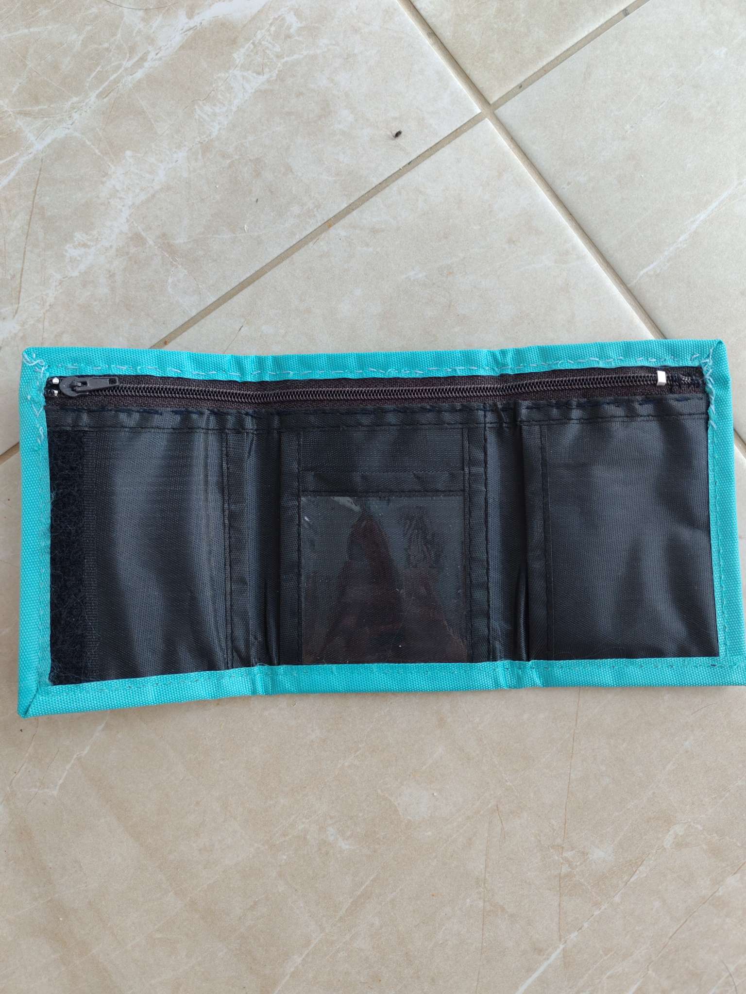 Фотография покупателя товара Кошелёк детский «Милые зверята» на липучке - Фото 2