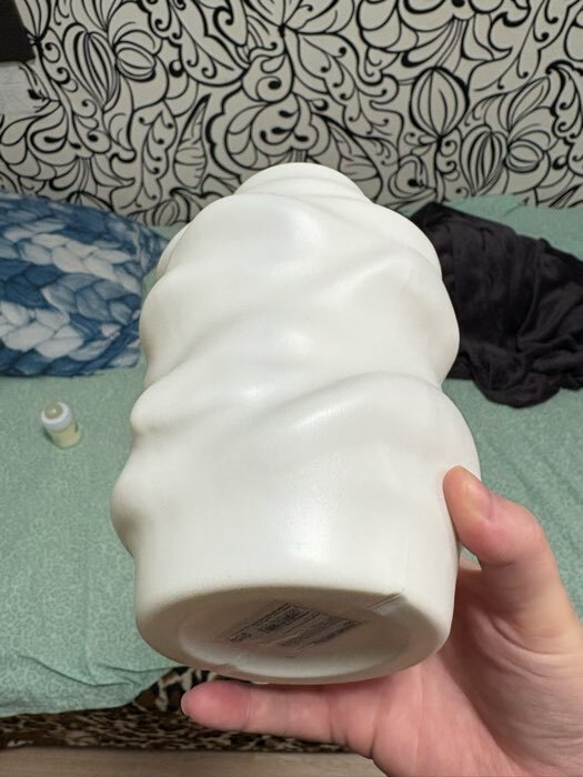 Фотография покупателя товара Ваза для цветов, пластик, 9×6×20 см, 1.7 л, белая - Фото 1