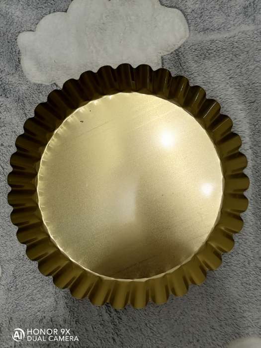 Фотография покупателя товара Форма для выпечки торта «Солнце», d=27.5 см, h=5.5 см, антипригарное покрытие, цвет МИКС - Фото 1