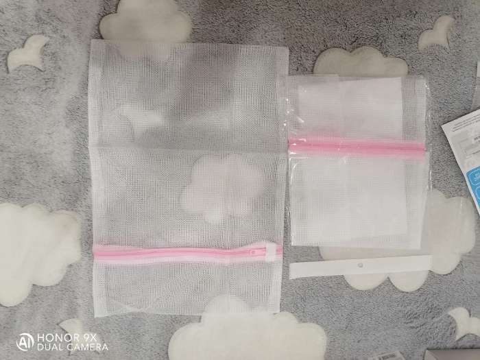 Фотография покупателя товара Мешок для стирки белья Доляна, 50×60 см, мелкая сетка, белый - Фото 1