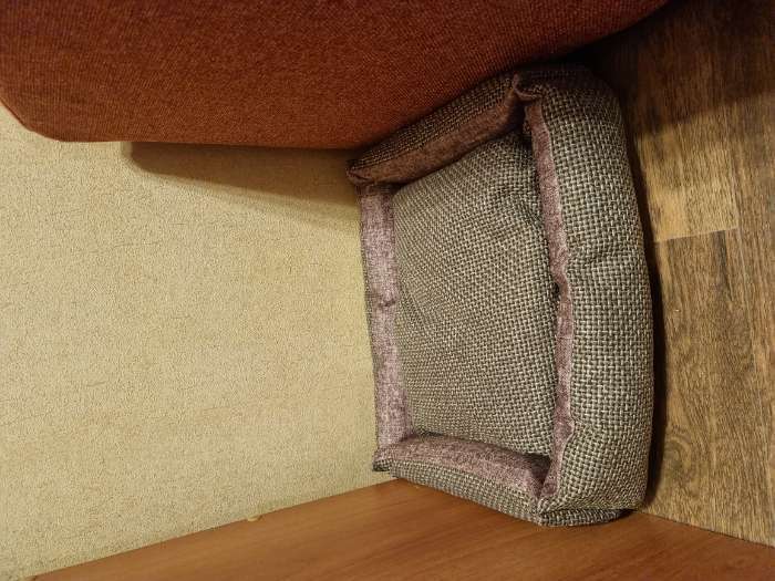 Фотография покупателя товара Лежанка под замшу с двусторонней подушкой,  54 х  42 х  11 см, мебельная ткань, микс цветов - Фото 6
