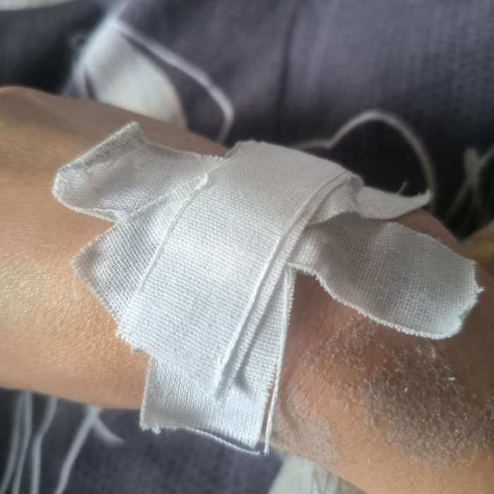 Фотография покупателя товара Лейкопластырь на тканевой основе катушка в индивидуальной упаковке 2×500 см - Фото 1