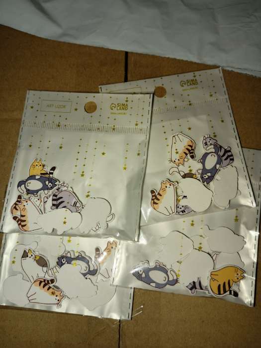 Фотография покупателя товара Декор для творчества дерево «Полосатые коты», набор 10 шт., 2.2×1.6 см - Фото 1