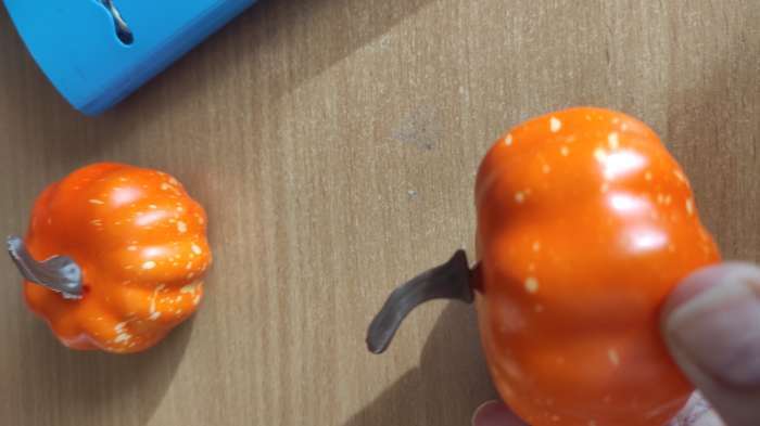 Фотография покупателя товара Фигурка для поделок и декора «Тыква», набор 2 шт., размер 1 шт. — 7×7×7.5 см, цвет оранжевый - Фото 2