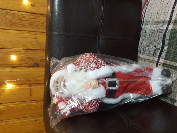 Фотография покупателя товара Дед Мороз "В колпачке и шубе ромбик, с фонариком и подарками" 45х23 см - Фото 9