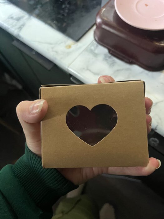 Фотография покупателя товара Коробка складная «Сердца», крафт, с окном, 10×8×3.5 см - Фото 19