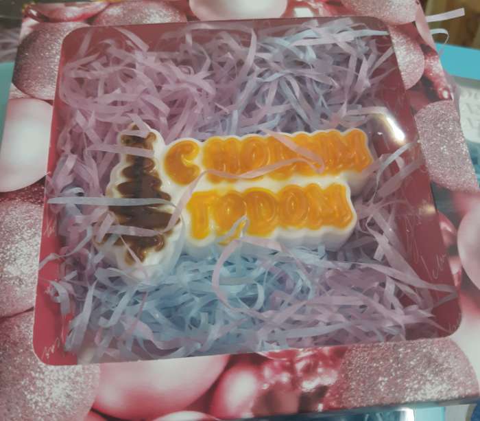 Фотография покупателя товара Коробка под 9 конфет с ячейками «Уютных моментов» 14,5 х 14,5 х 3,5 см - Фото 11