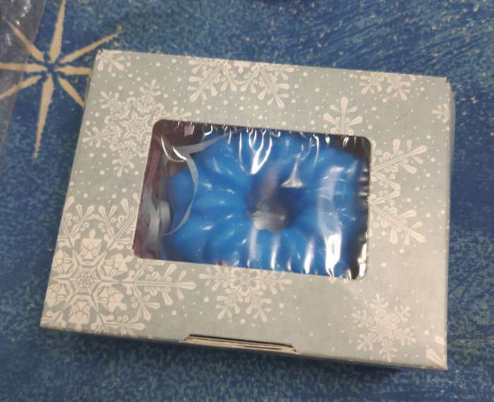 Фотография покупателя товара Коробка складная «Снежинки», 10 × 8 × 3.5 см - Фото 8