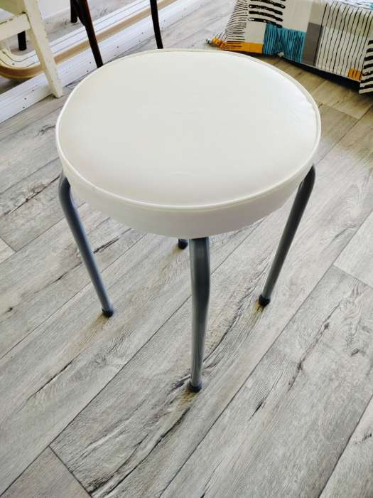 Фотография покупателя товара Табурет для кухни «Булат», экокожа, цвет чёрный - Фото 1