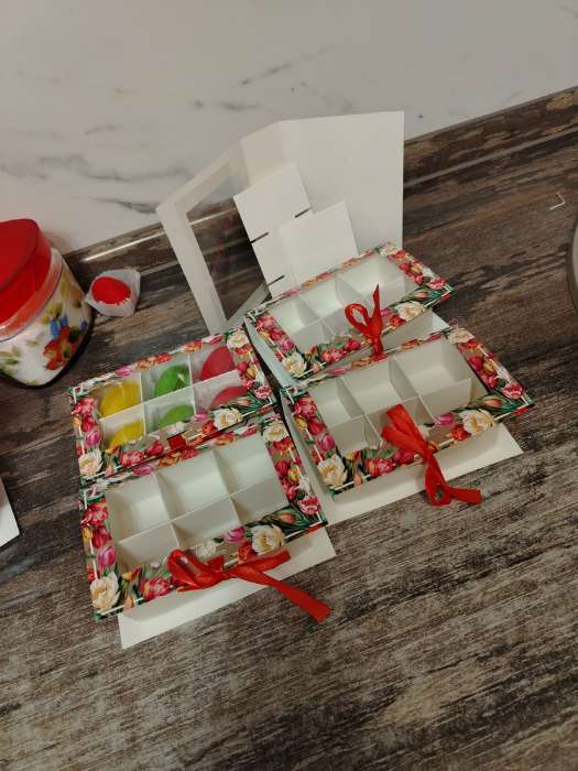 Фотография покупателя товара Коробка под 6 конфет с ячейками «Самой прекрасной» 14.5×9.5×3.5 см - Фото 3