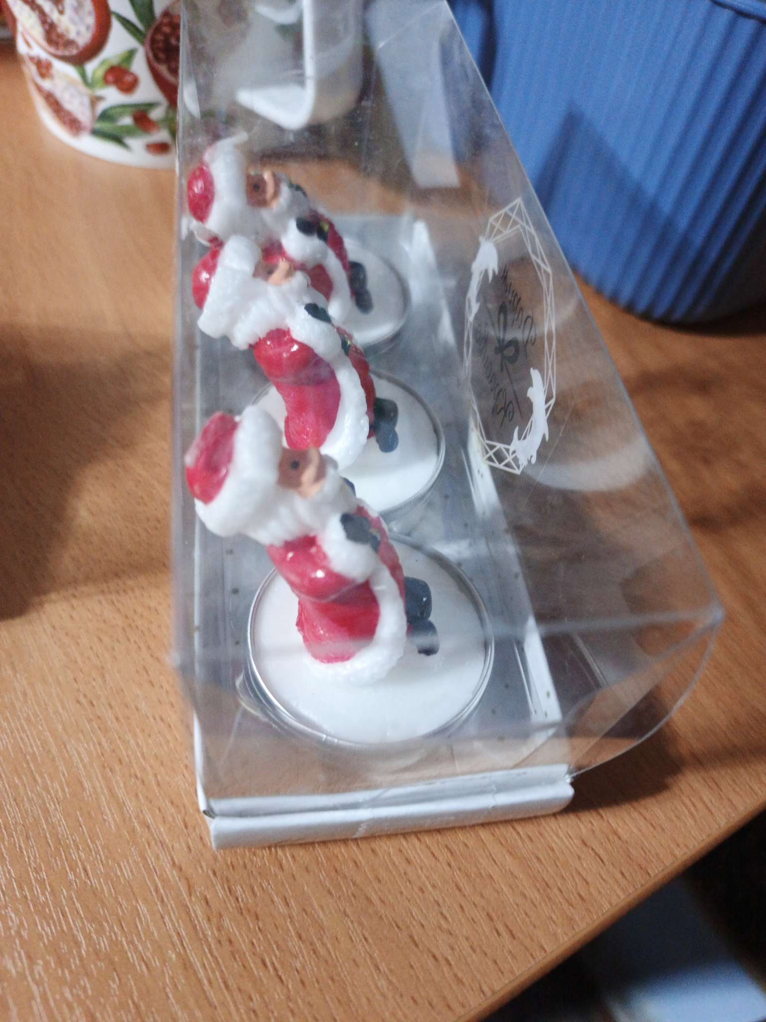 Фотография покупателя товара Набор свечей новогодних «Дед мороз с ёлкой», 4×6 см, 3 шт. - Фото 10