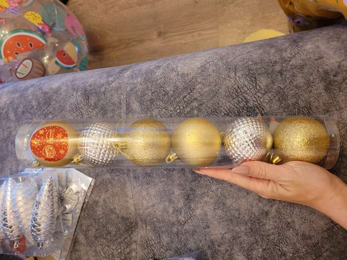 Фотография покупателя товара Набор шаров пластик d-6 см, 6 шт "Призма" серебристо-золотой - Фото 1