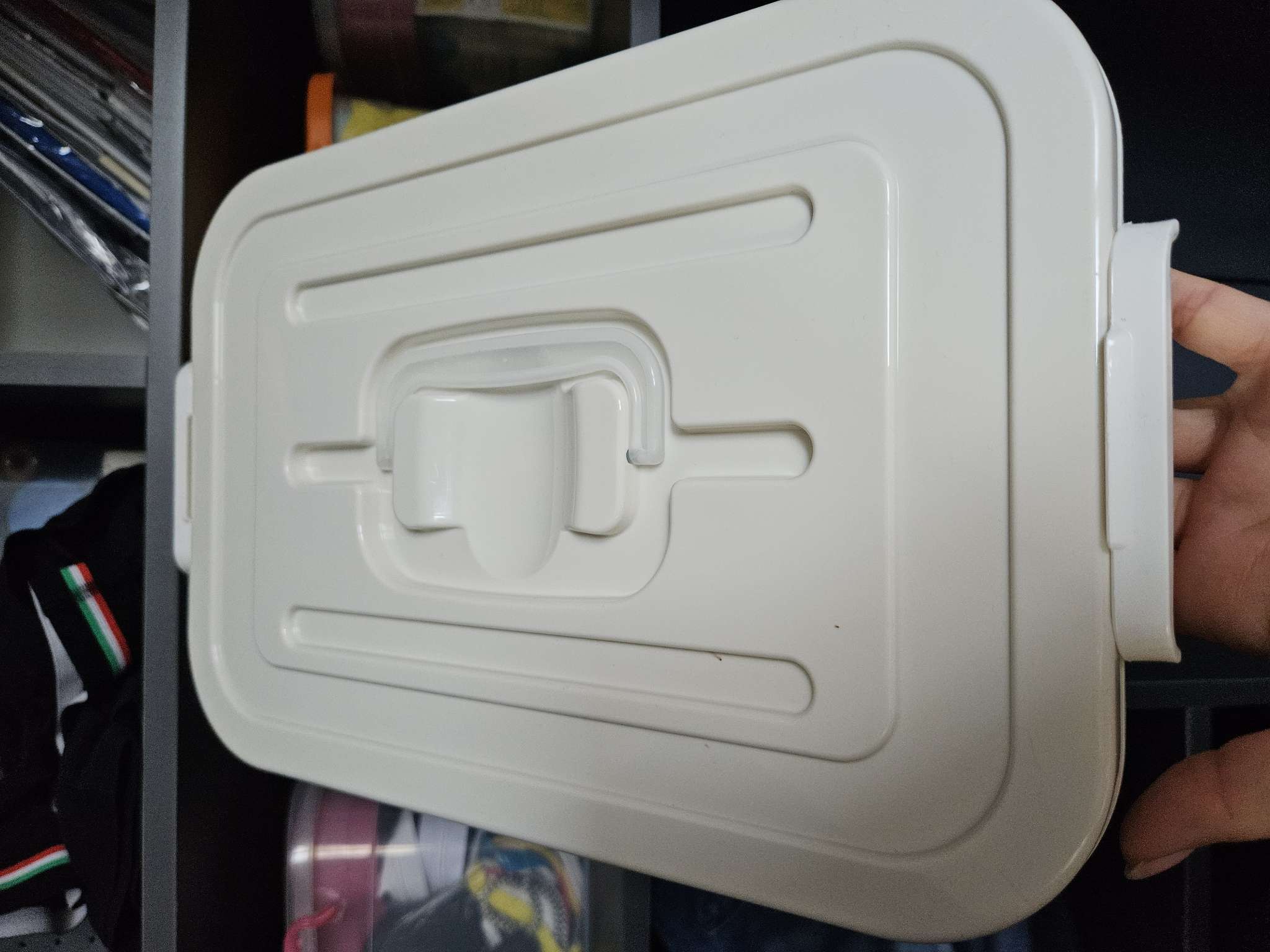 Фотография покупателя товара Контейнер для хранения с крышкой, 10 л, 35.5×23.5×19 см, пластик, МИКС - Фото 9