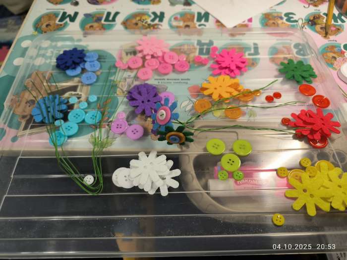 Фотография покупателя товара Набор для творчества. Букет из фетра с пуговицами «Пионы» - Фото 1