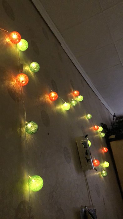 Фотография покупателя товара Гирлянда «Нить» 5 м с насадками «Клубки летние», IP20, прозрачная нить, 20 LED, свечение тёплое белое, 220 В - Фото 4