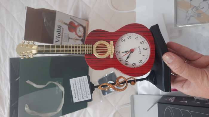 Фотография покупателя товара Часы настольные будильник «Гитара», циферблат - Фото 2