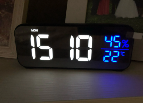 Фотография покупателя товара Часы - будильник электронные настольные: календарь, термометр, гигрометр, 16.8 х 6.6 см
