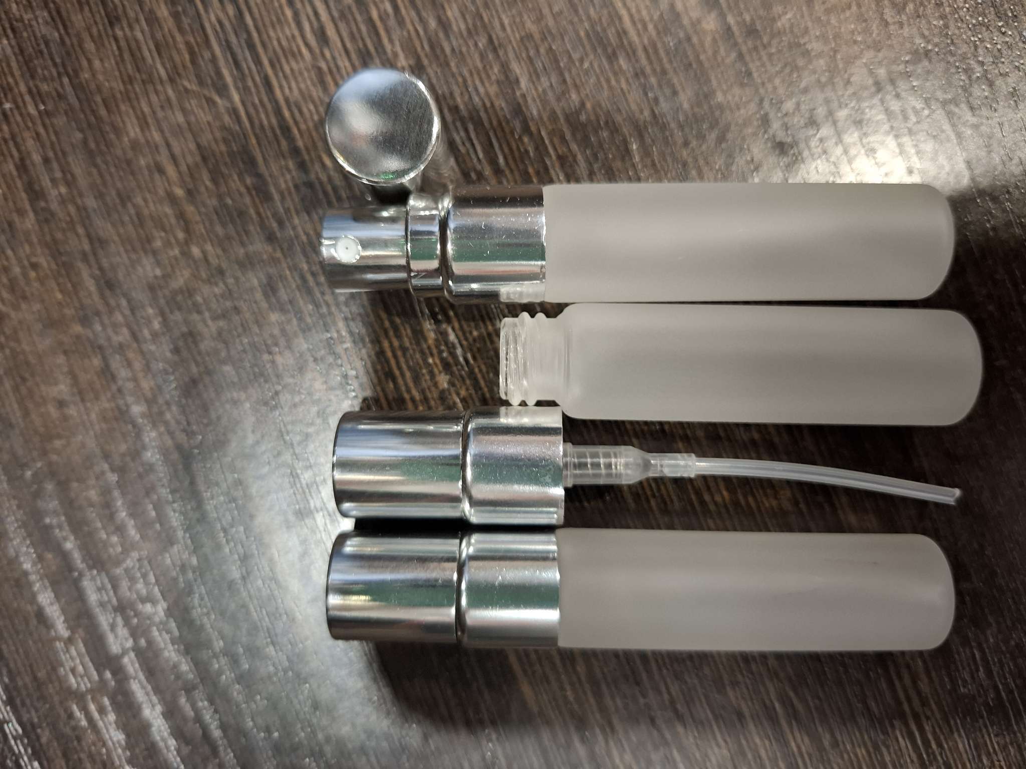 Фотография покупателя товара Флакон для парфюма, с распылителем, стеклянный, 5 мл, серый - Фото 1