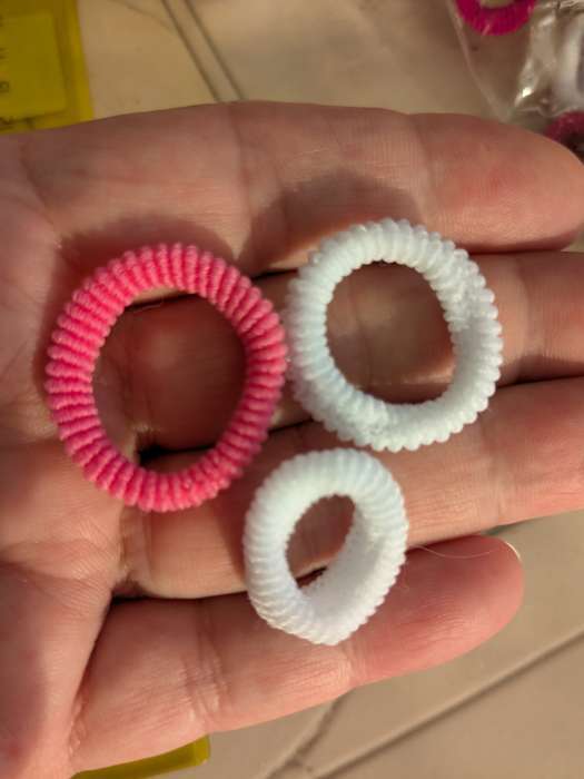 Фотография покупателя товара Резинки для волос «Махрушка спорт», набор 100 шт., 1.5 см, фиолетово-белые - Фото 1