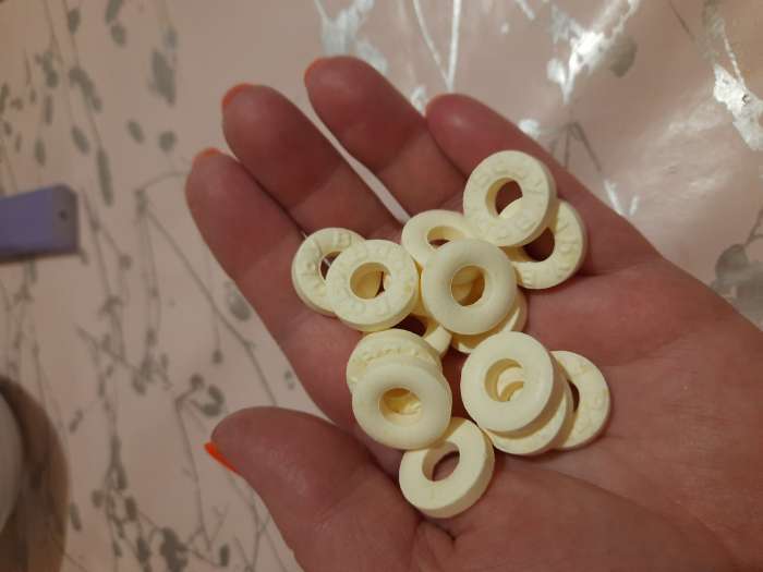 Фотография покупателя товара Конфеты драже колечки «Почему все нарушают мои границы» в тубусе, вкус: манго, 25 г - Фото 2