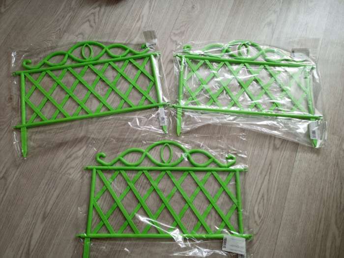 Фотография покупателя товара Ограждение декоративное, 36×42 см, пластик, жёлтое - Фото 1