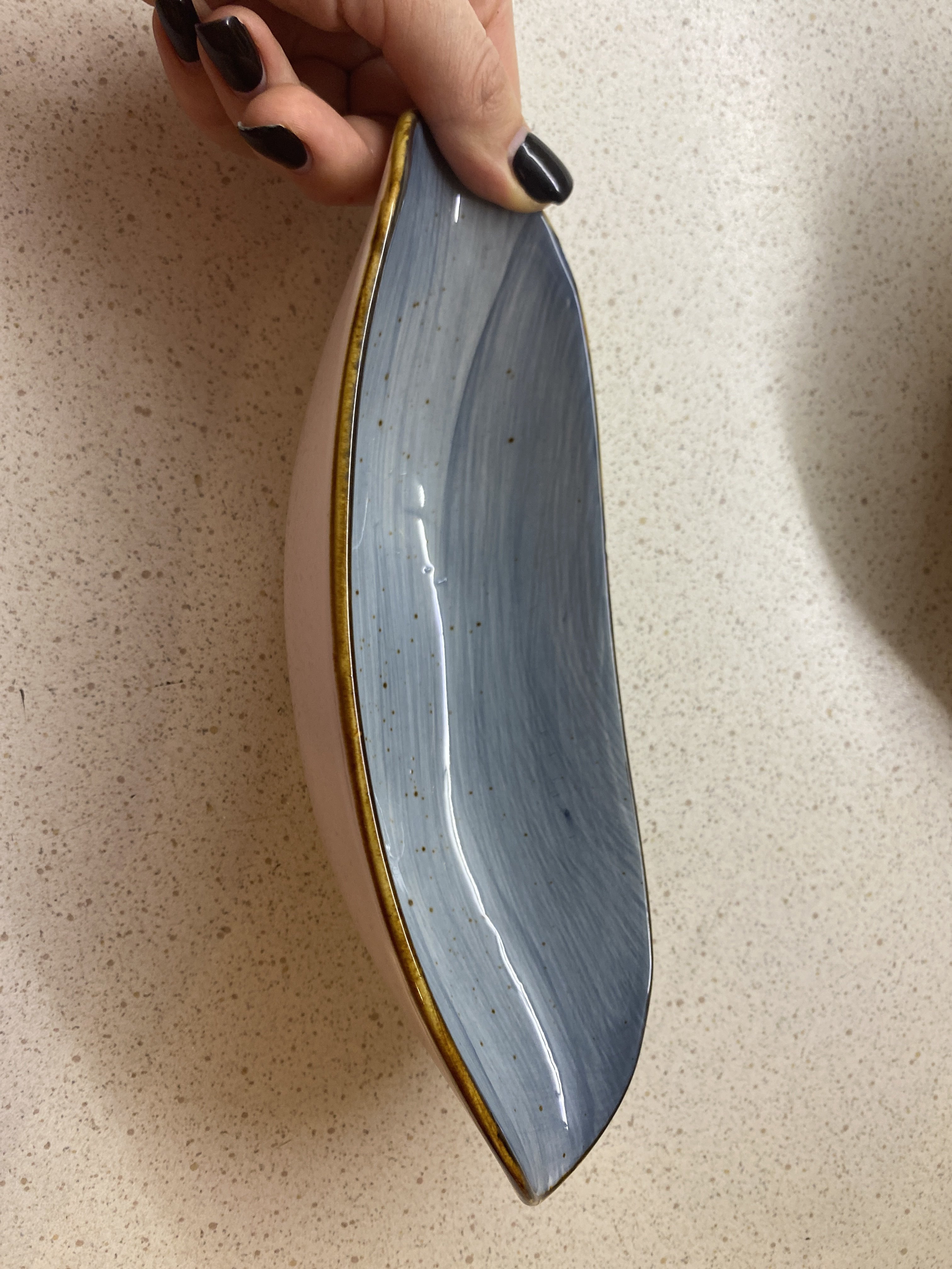 Фотография покупателя товара Салатник керамический «Сапфир», 24×9.5×5.5 см, цвет бежевый - Фото 5