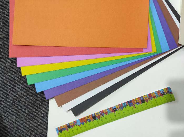 Фотография покупателя товара Картон цветной «Луч. Школа творчества», А4, 10 листов, 10 цветов - Фото 3