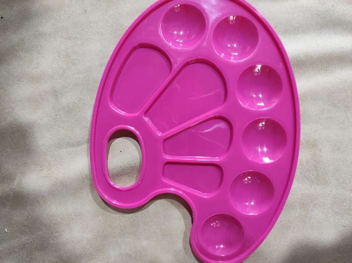 Фотография покупателя товара Палитра овальная, 10 ячеек Calligrata «Фонарики», неоновые цвета, МИКС - Фото 1