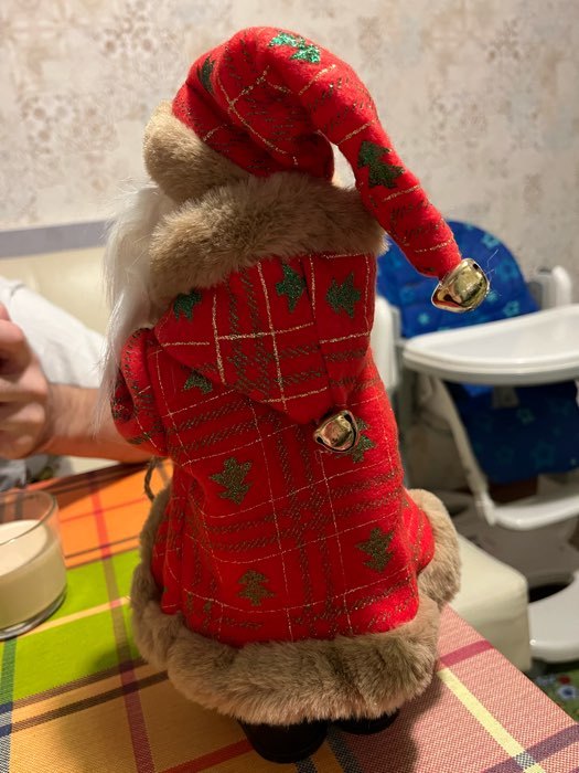 Фотография покупателя товара Дед Мороз "В красной шубке в клетку с подарками" двигается, 30 см - Фото 5