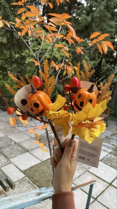 Фотография покупателя товара Декор на палочке «Хэллоуинская тыква», 7×16×27 см, с фигурками - Фото 1