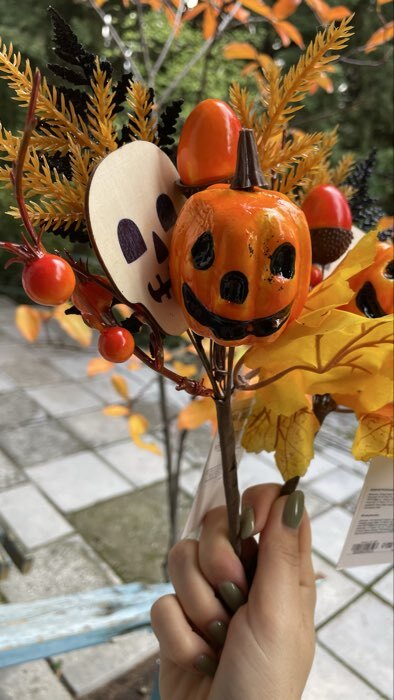 Фотография покупателя товара Декор на палочке «Хэллоуинская тыква», 7×16×27 см, с фигурками - Фото 2