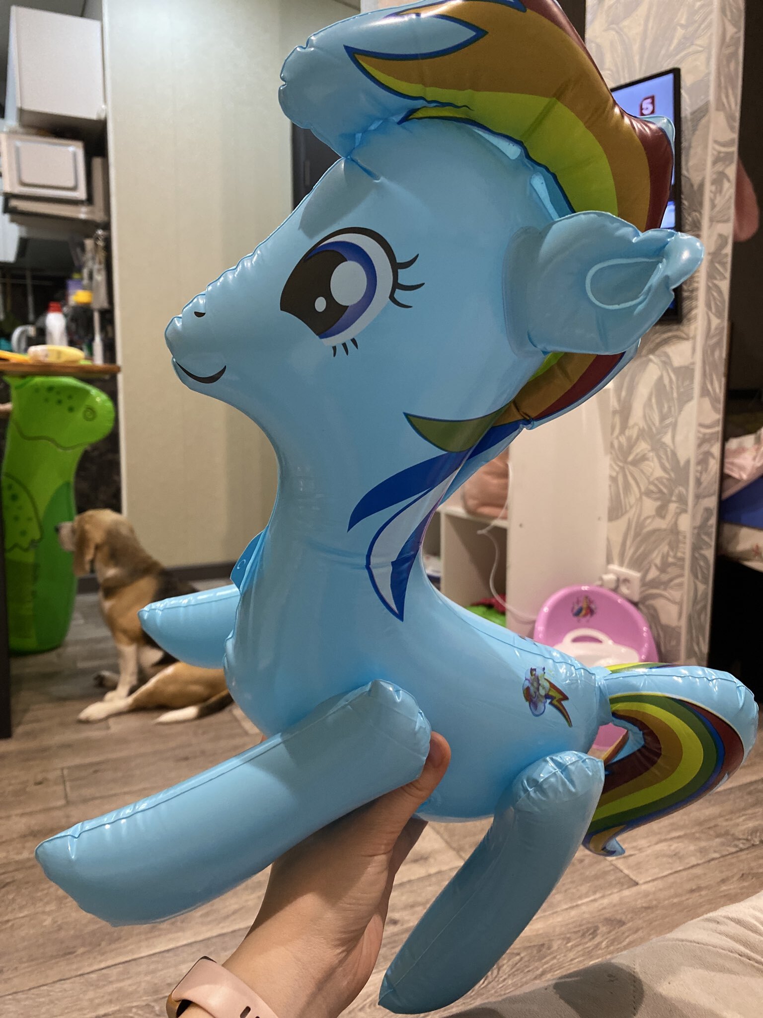 Фотография покупателя товара Игрушка надувная «Единорог», 48 см, цвет МИКС - Фото 1