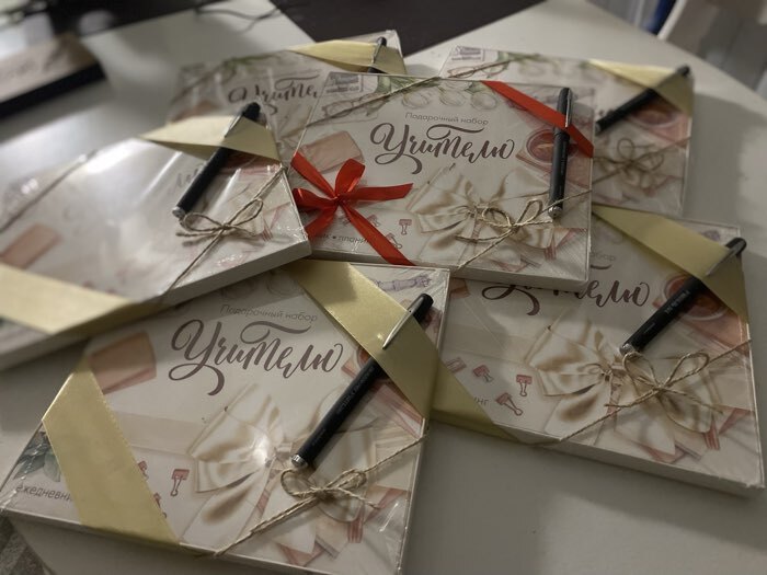 Фотография покупателя товара Подарочный набор, ежедневник А5, 80 л., планер 50 л., «Для лучшего учителя» - Фото 2