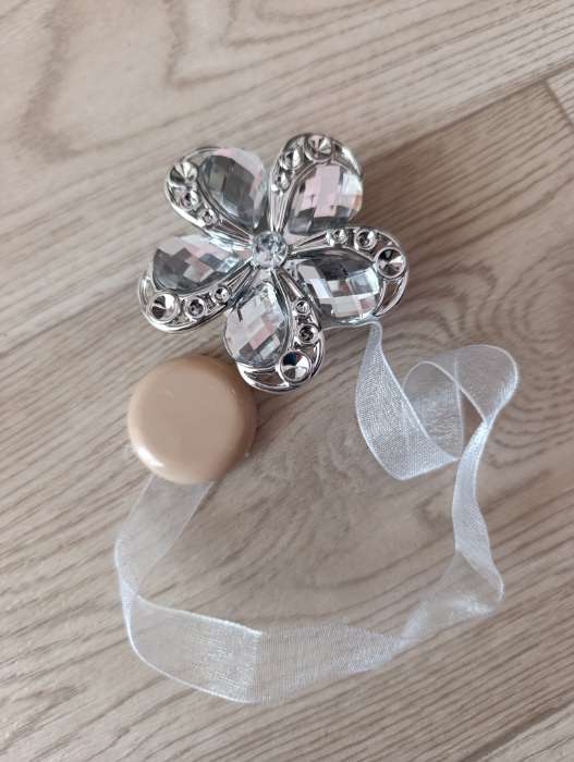 Фотография покупателя товара Подхват для штор «Цветок ромашка», d=5.5 см, синий - Фото 1