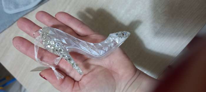 Фотография покупателя товара Ёлочная игрушка «Зимнее волшебство. Туфелька», 7×8 см, белый - Фото 2