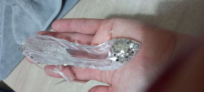 Фотография покупателя товара Ёлочная игрушка «Зимнее волшебство. Туфелька», 7×8 см, белый - Фото 3