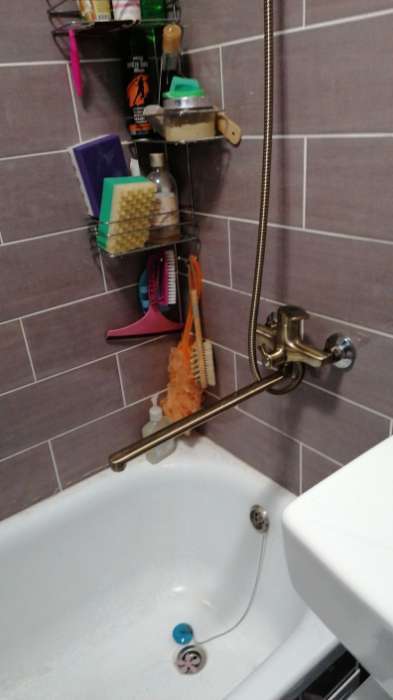 Фотография покупателя товара Cмеситель для ванны Accoona A7116C, с душевым набором, латунь, цвет бронза - Фото 7