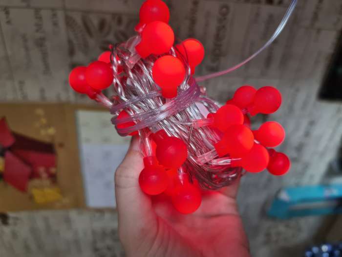 Фотография покупателя товара Гирлянда «Нить» 5 м с насадками «Шарики красные», IP20, прозрачная нить, 30 LED, свечение красное, 8 режимов, 220 В