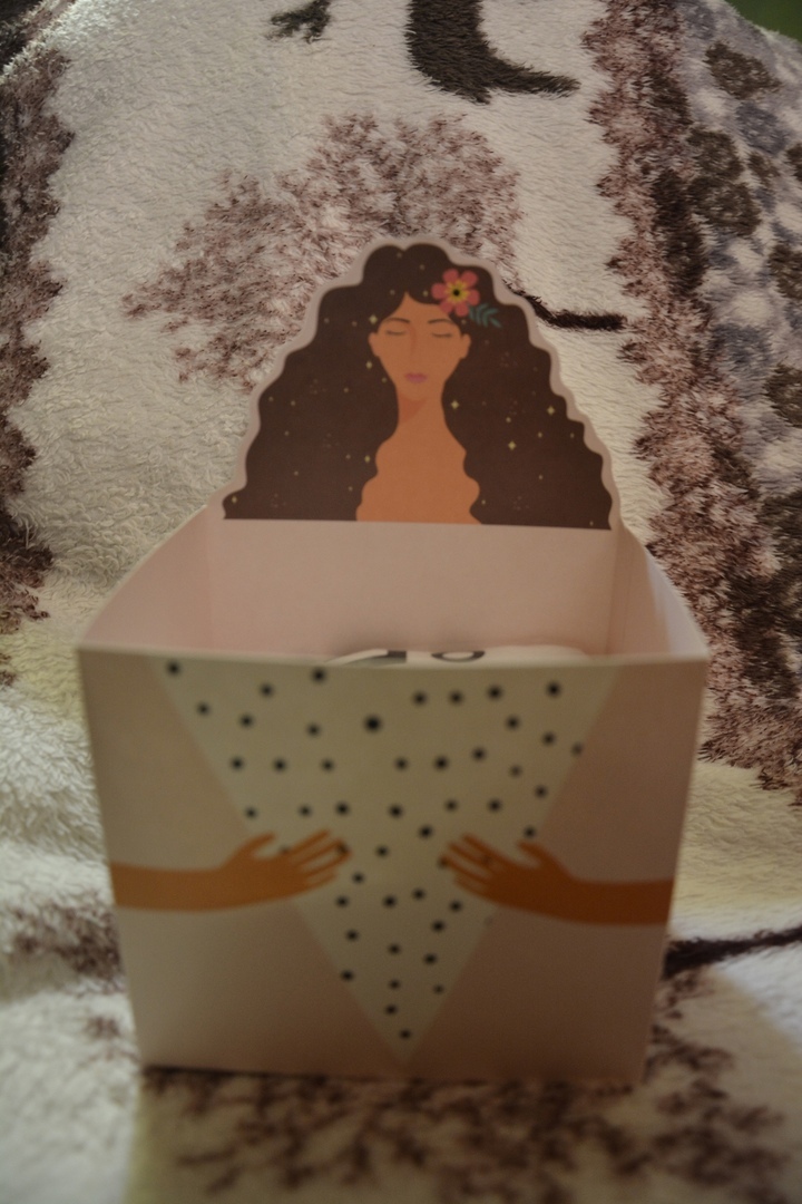 Фотография покупателя товара Коробки для мини букетов «GIRL», 12 × 20 × 10 см - Фото 5