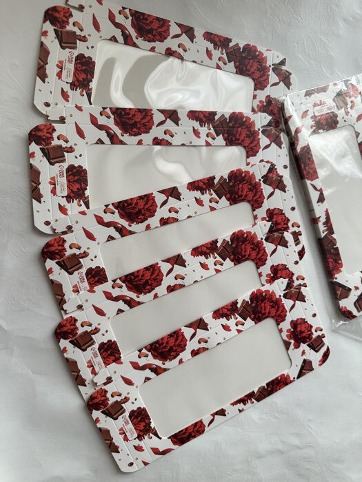 Фотография покупателя товара Коробка для шоколада «С днём рождения!», с окном, 17.3×8.8×1.5 см - Фото 1