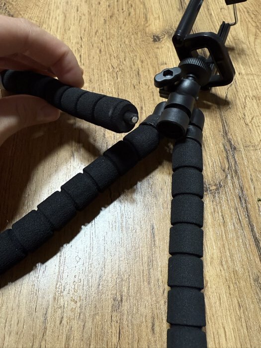 Фотография покупателя товара Штатив Luazon настольный, для телефона шириной до 7 см, гибкие ножки, высота 17 см, чёрный - Фото 7